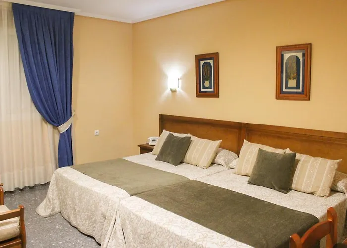 فندق Hospedium Don Jose 3*