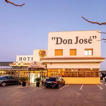 Hospedium Don Jose Otel 3*
